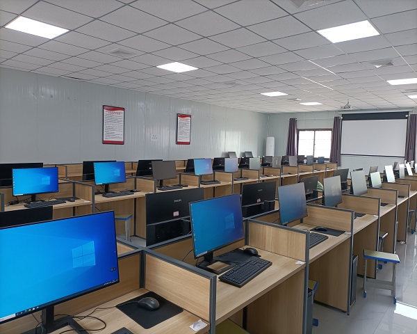 济睿学?；炕肪?>
          <p id=